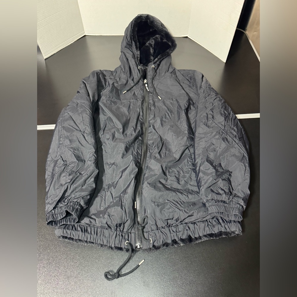 Women’s UGG black hood reversible jacket